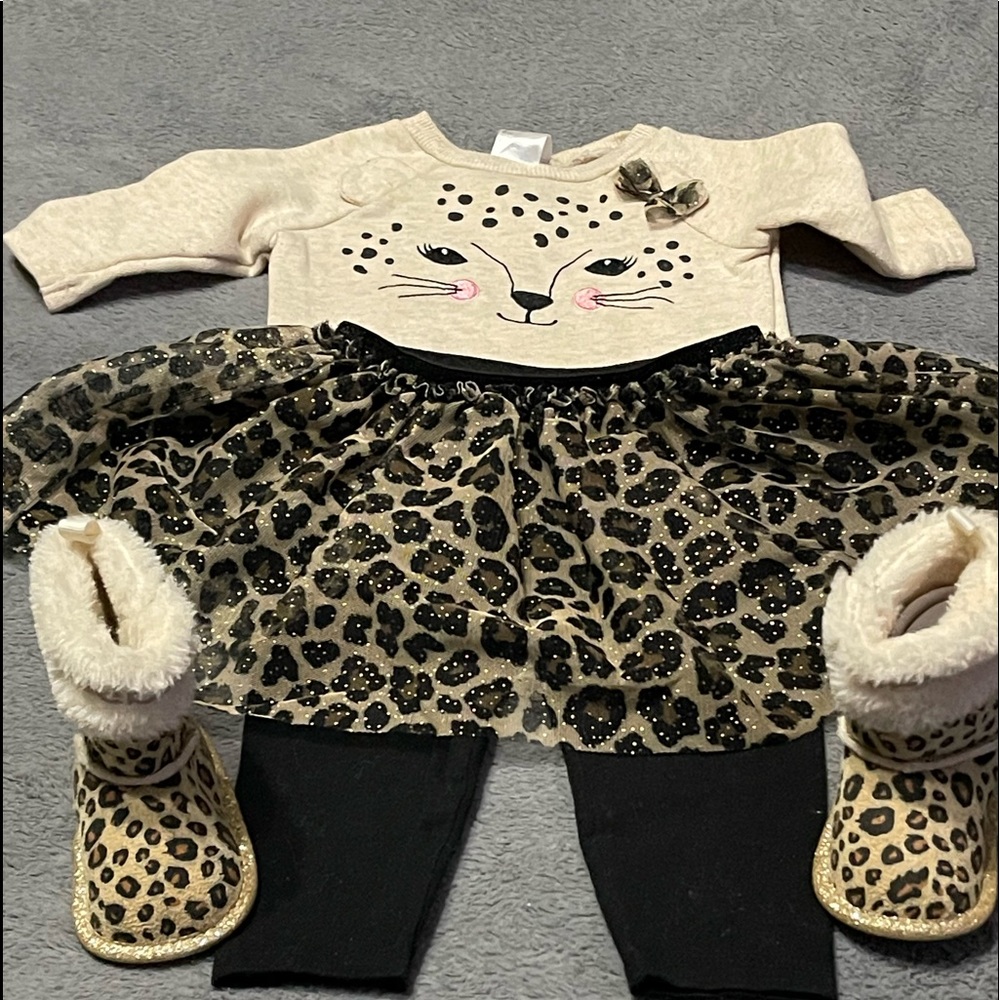 Leopard Baby outfit